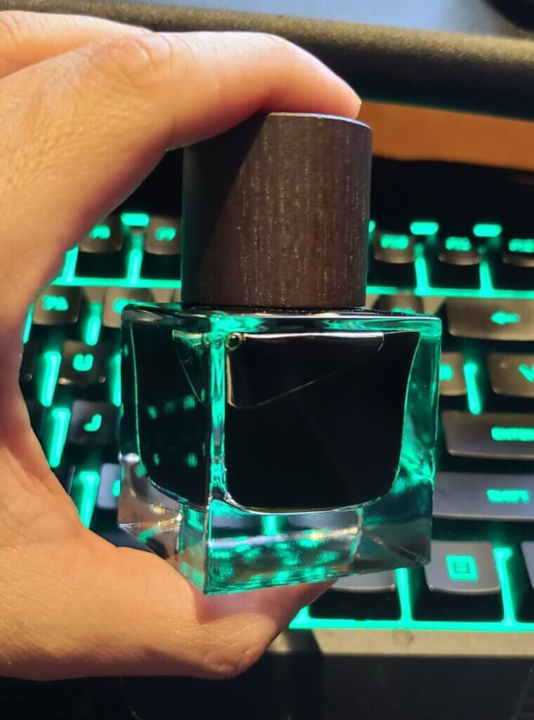 Qi Nan Oud Mint Perfume
