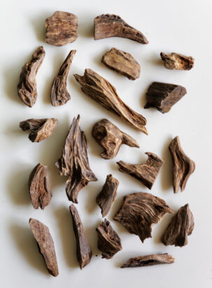 Sinking-Grade Sekadau Agarwood by Ensar Oud