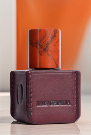 Iris Ghalia: Borneo Kynam