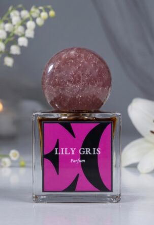 Lily Gris: Purple Sultani
